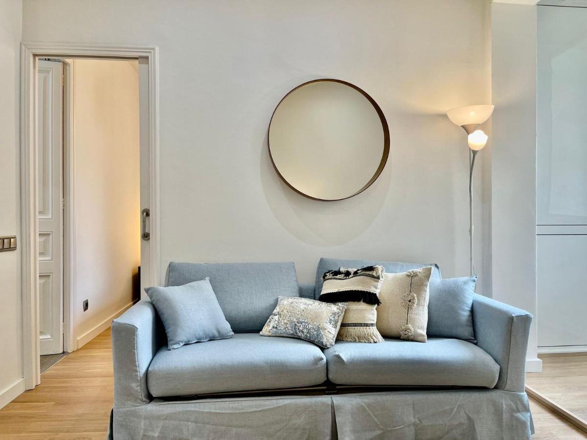 The Gaudi Suites II Barcelona Ngoại thất bức ảnh