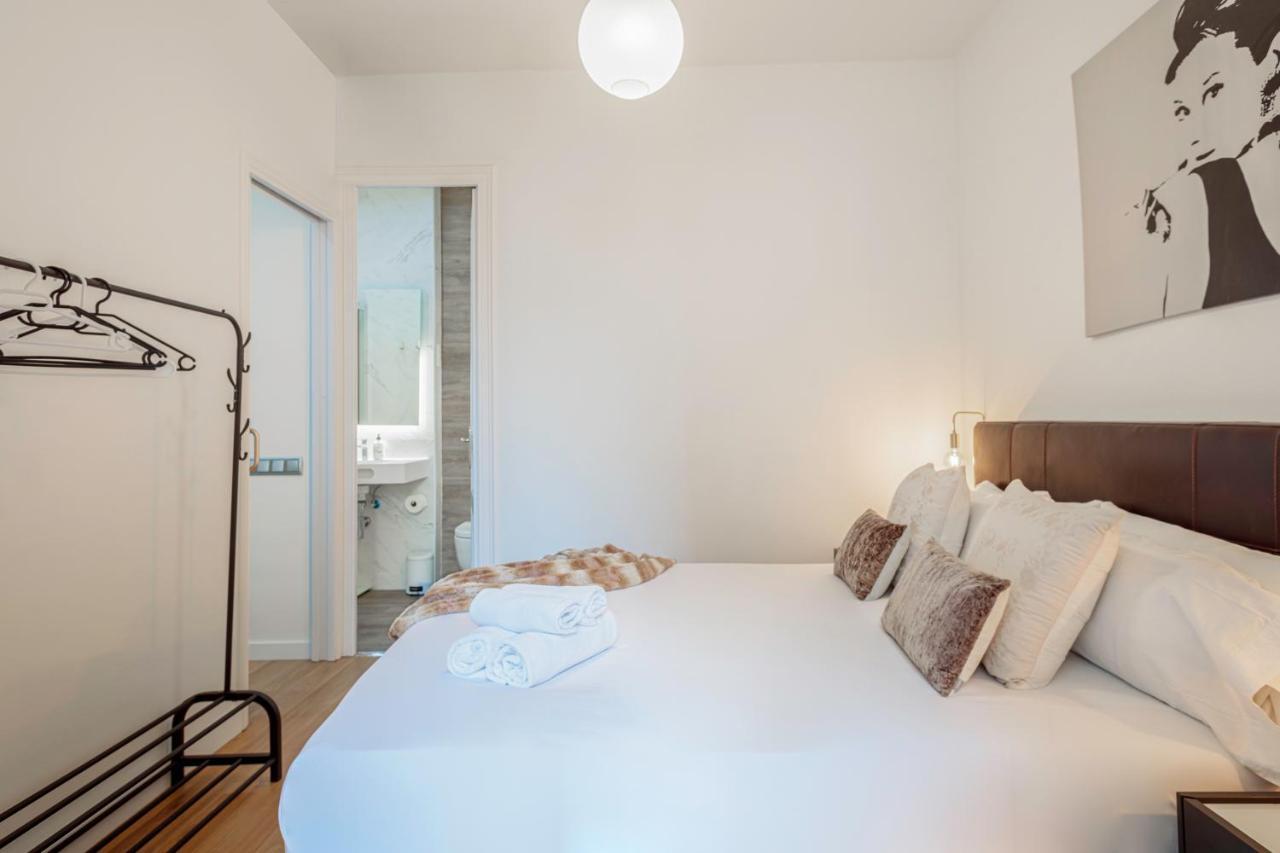 The Gaudi Suites II Barcelona Ngoại thất bức ảnh