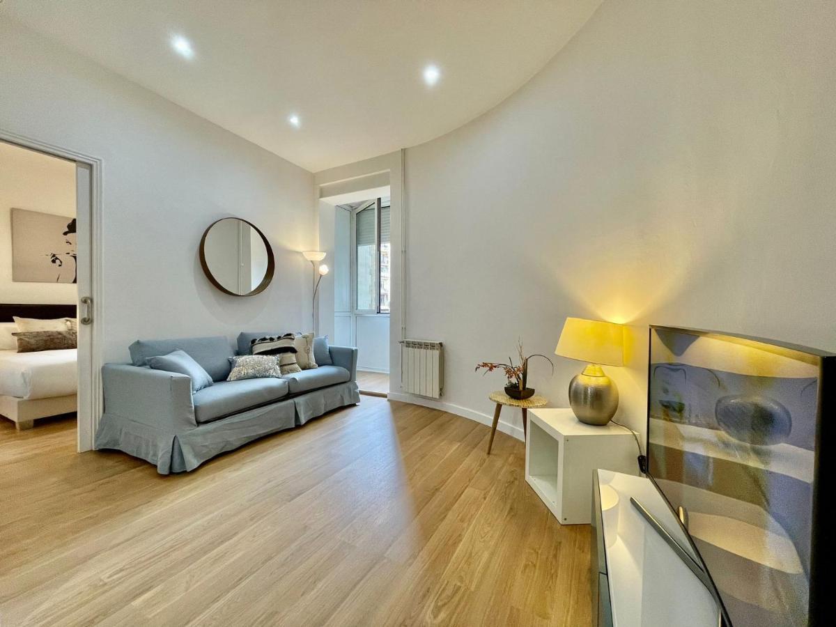 The Gaudi Suites II Barcelona Ngoại thất bức ảnh
