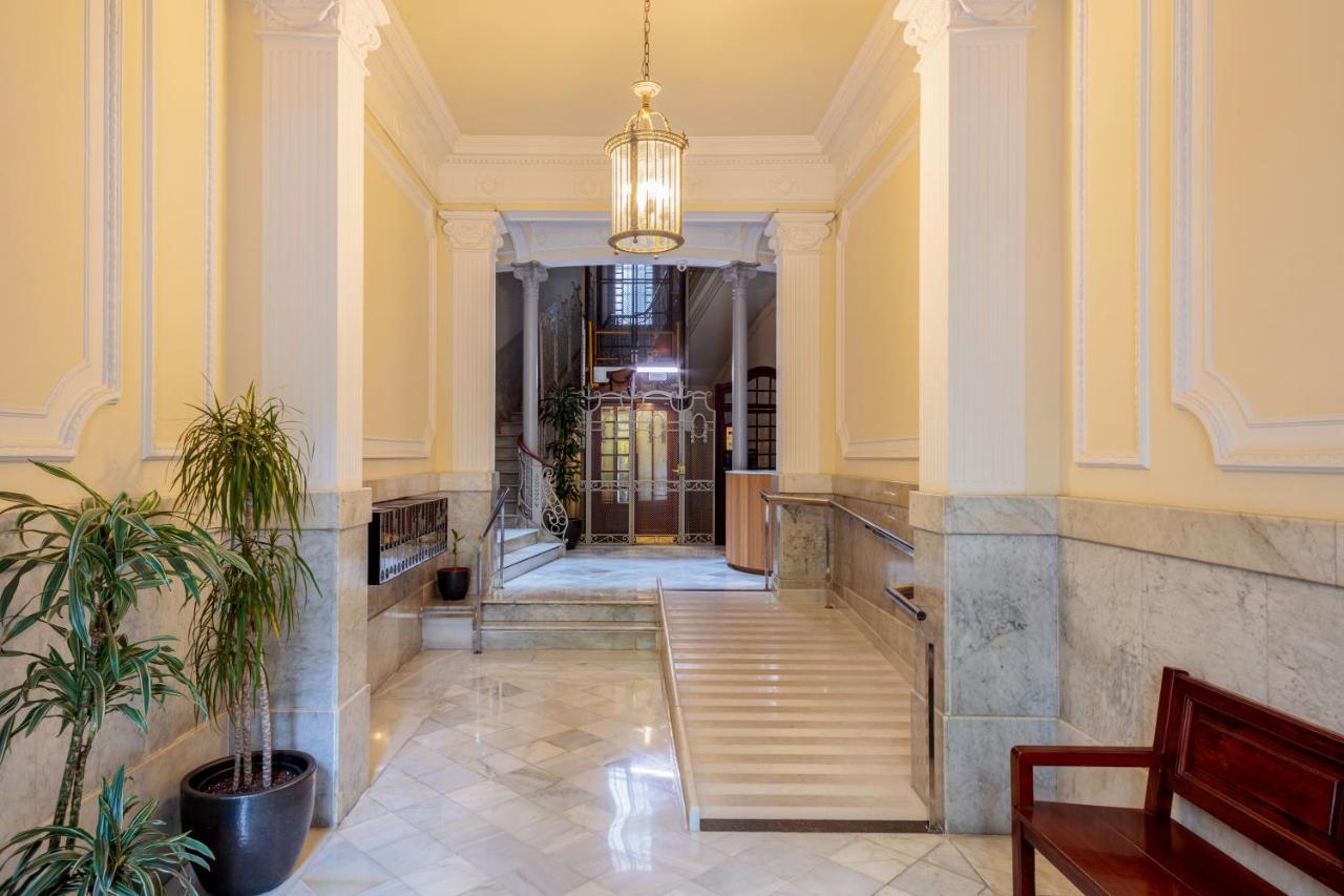 The Gaudi Suites II Barcelona Ngoại thất bức ảnh