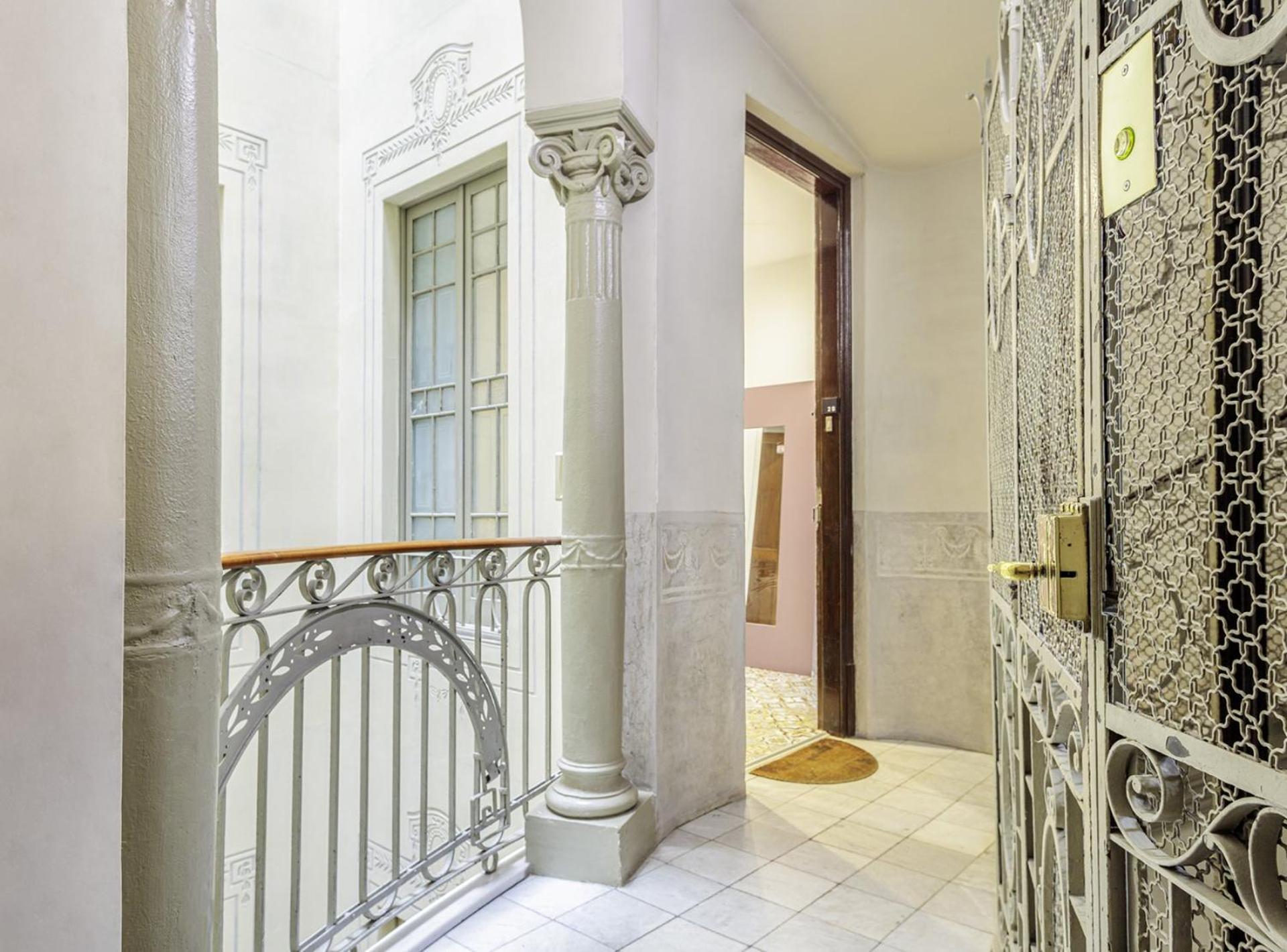 The Gaudi Suites II Barcelona Ngoại thất bức ảnh