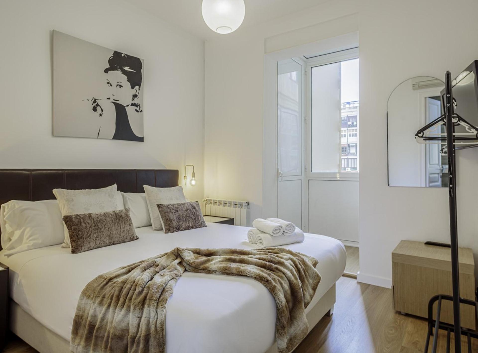 The Gaudi Suites II Barcelona Ngoại thất bức ảnh
